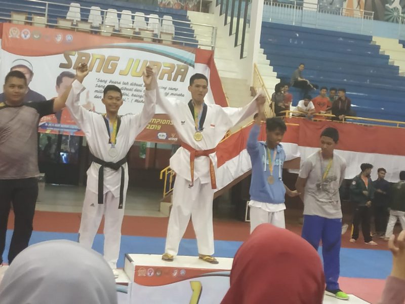 Dhaniz Juarai Taekwondo Tingkat Nasional