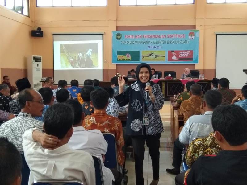 Cegah Budaya Gratifikasi