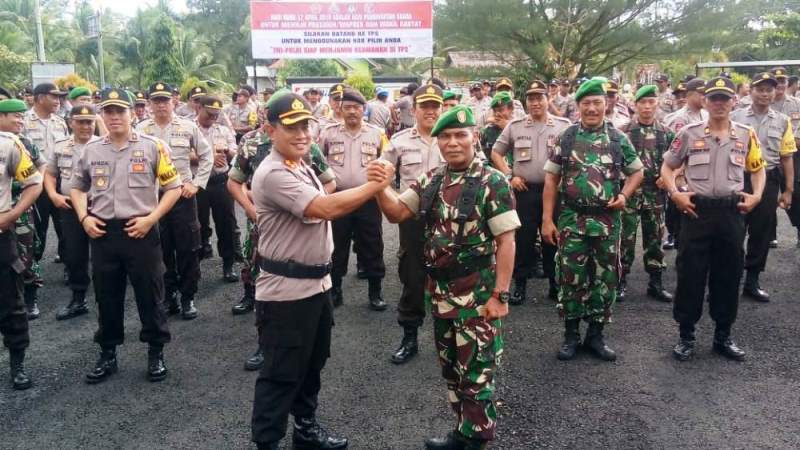 Polri-TNI Disebar ke TPS