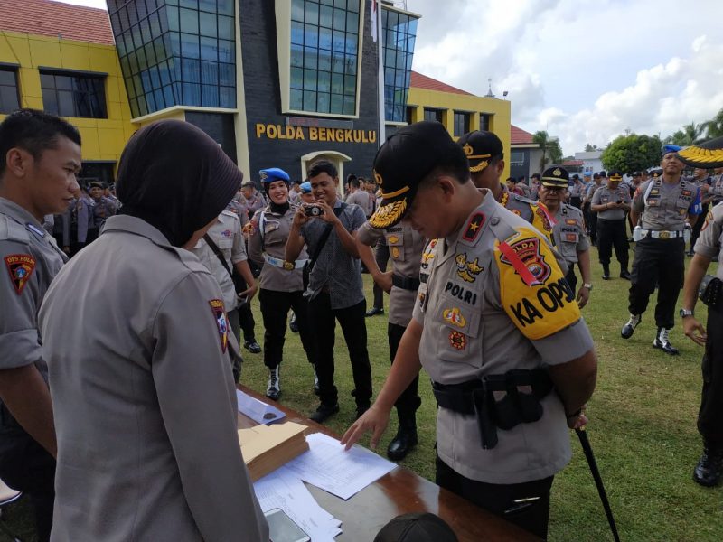 Polda Bengkulu Berangkatkan 800 Personel Pengamanan Pemilu