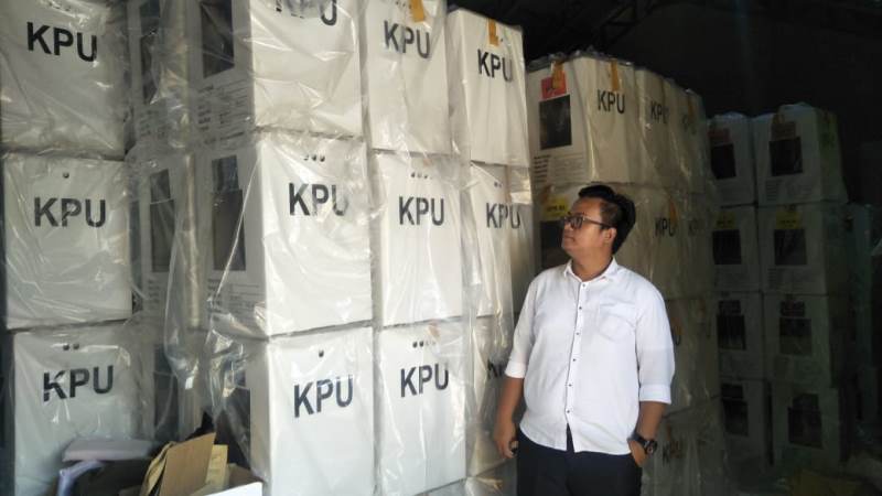 KPU Distribusikan, Logistik