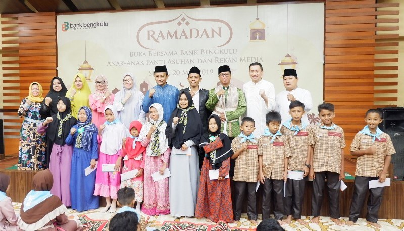 Bank Bengkulu Buka Puasa Bersama Anak Panti dan Media