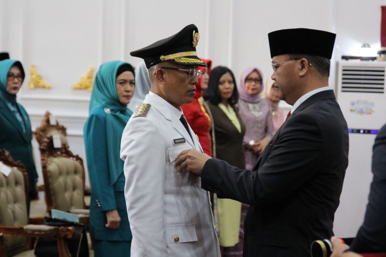 Lantik Bupati Bengkulu Selatan, Gubernur Bengkulu Minta Segera Majukan Daerah