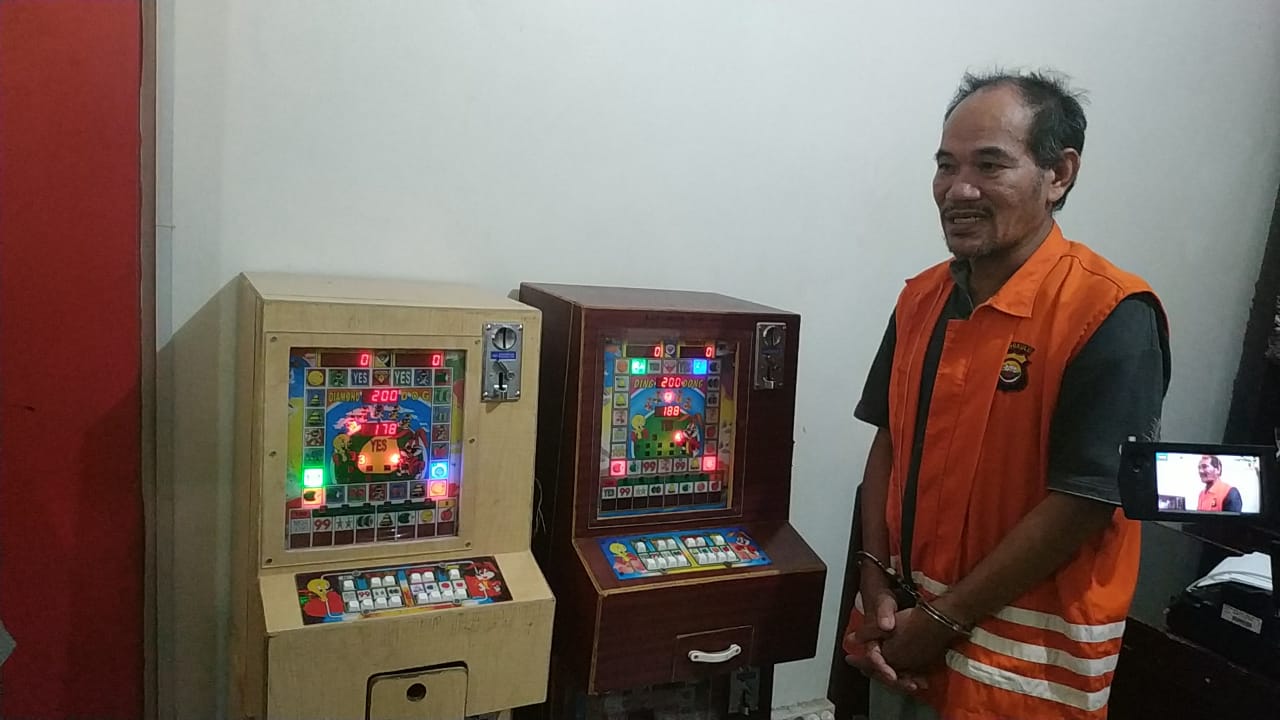 Polda Bengkulu Amankan 7 Mesin Jackpot dan Pemilik