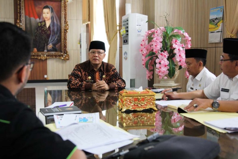 Gubernur: Awasi Pembangunan Venue Porwil