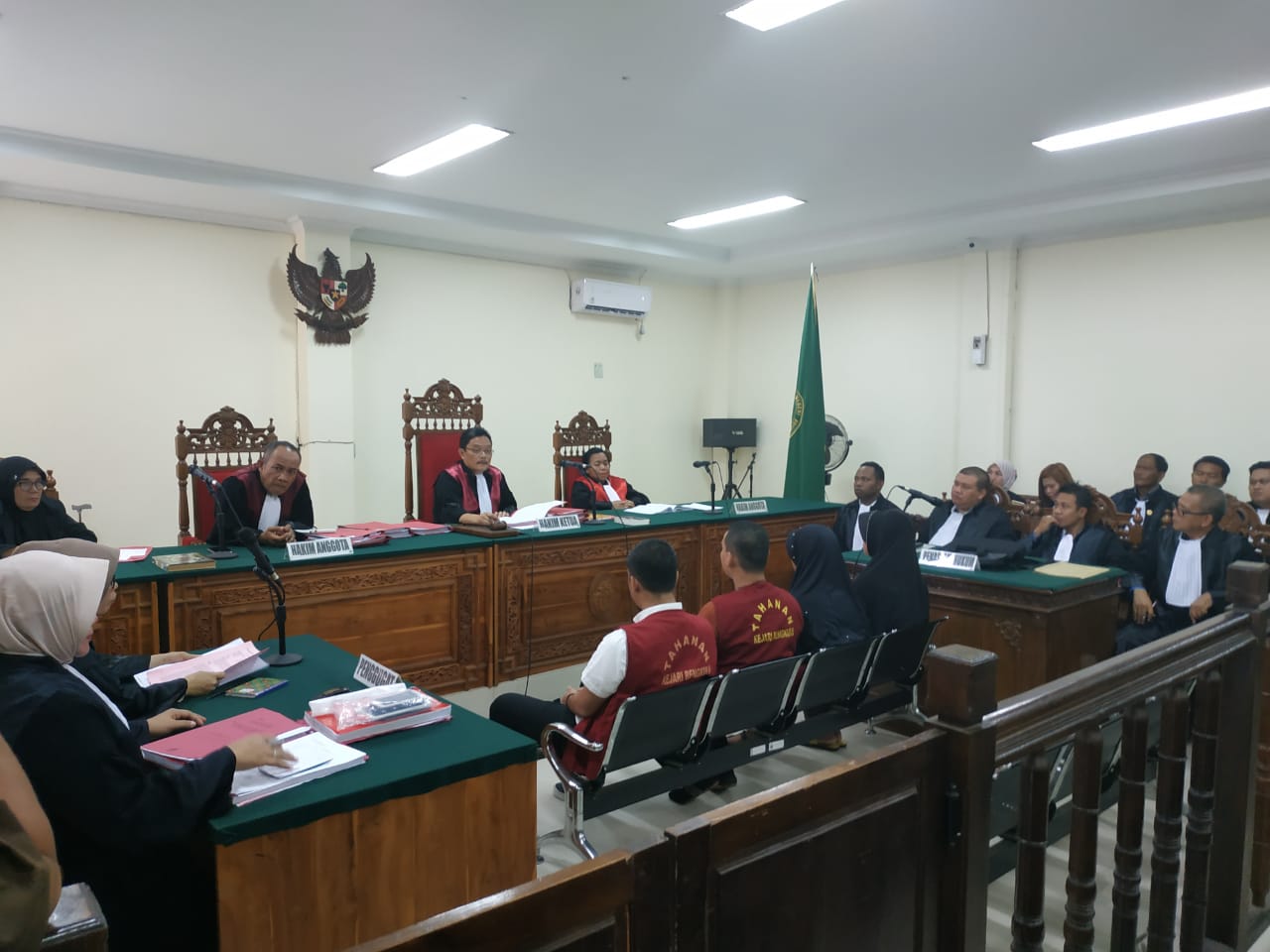 Sidang, Oknum Pengacara Terdakwa Narkoba Didampingi 34 Kuasa Hukum