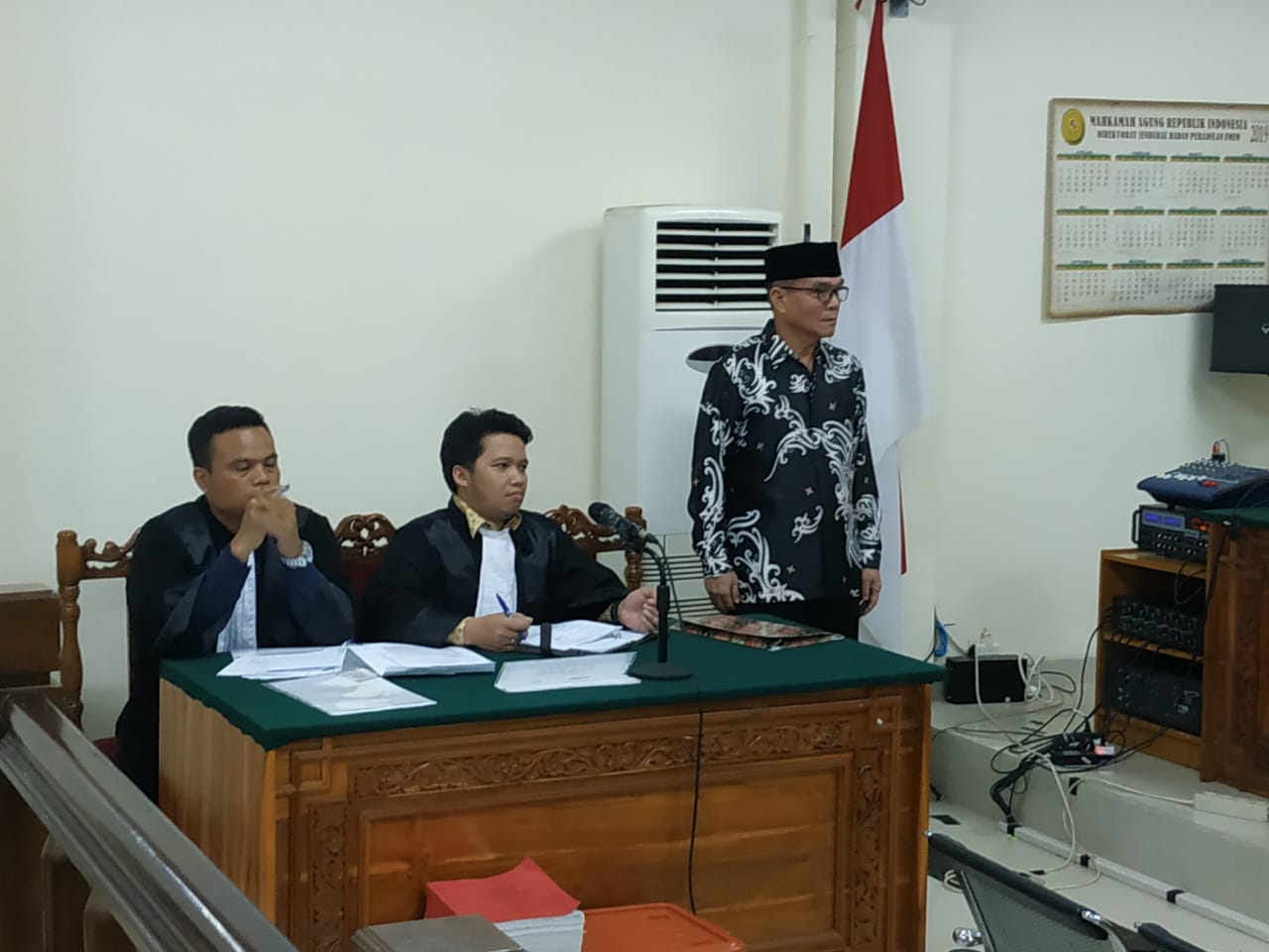 Mantan Bupati Bengkulu Selatan Dirwan Mahmud Jalani Sidang PK Perdana