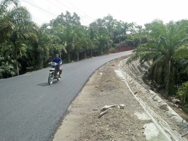 Usul Pembatas Jalan Titik Rawan Lakalantas