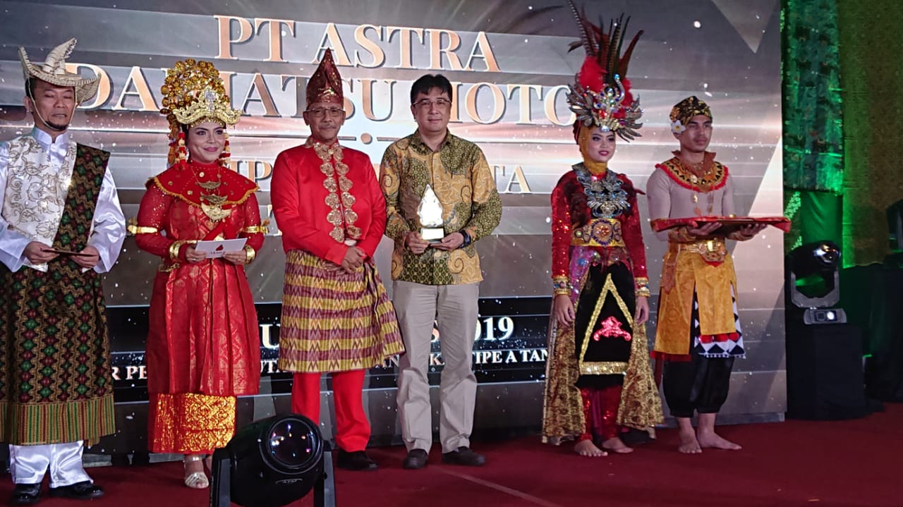 Daihatsu Raih Importir MITA Terbaik di KPU Awards 2019