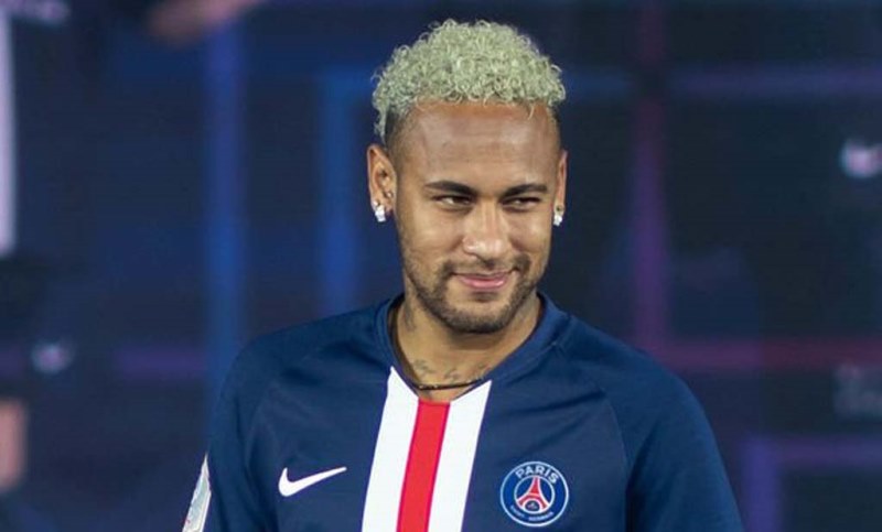 Neymar Seharga Tiga Pemain Bintang