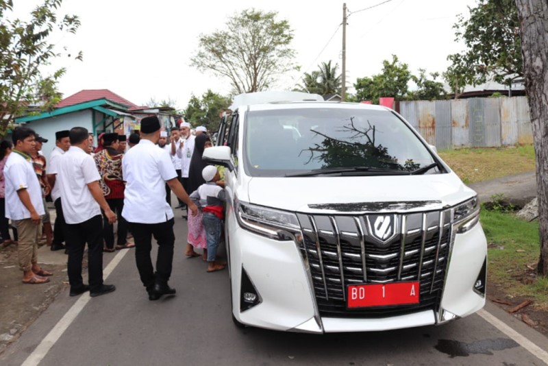 Dirujuk ke Palembang Pakai Alphard Wali Kota