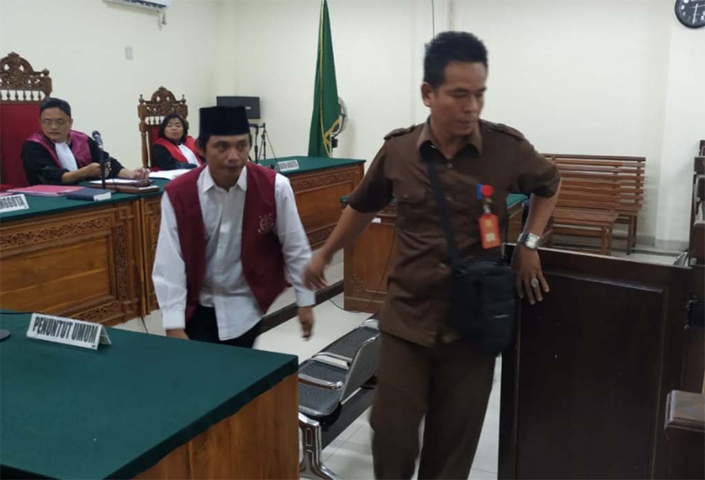 Sidang Tuntutan Suami Bunuh Istri Ditunda