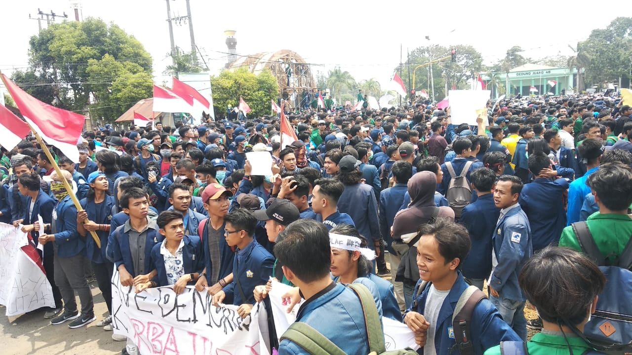 Ribuan Mahasiswa Bengkulu Tolak RKUPH