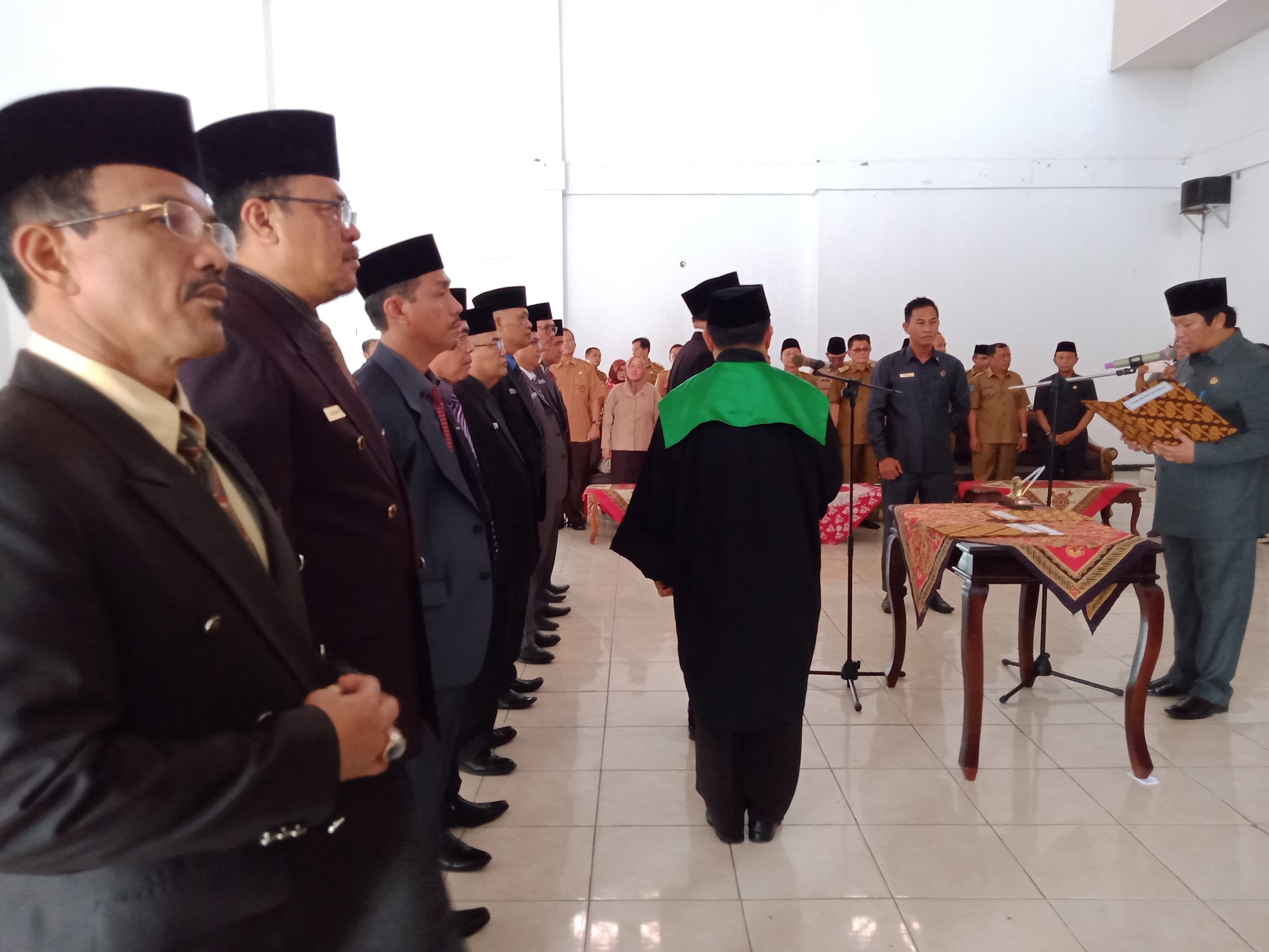 Belasan Pejabat Pemkab Bengkulu Selatan Dimutasi