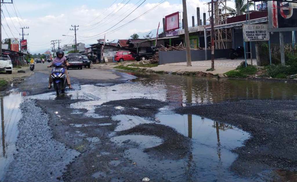 Minggu Depan, Jalan Terminal Diperbaiki