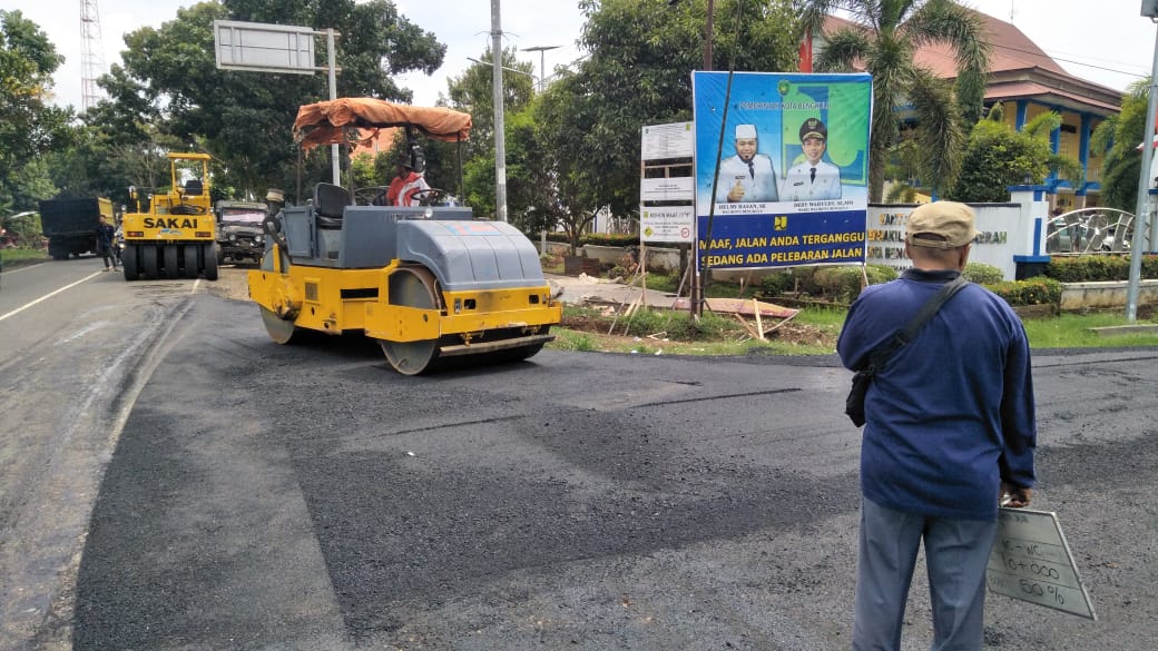 Jalan Semarak Mulai Diaspal