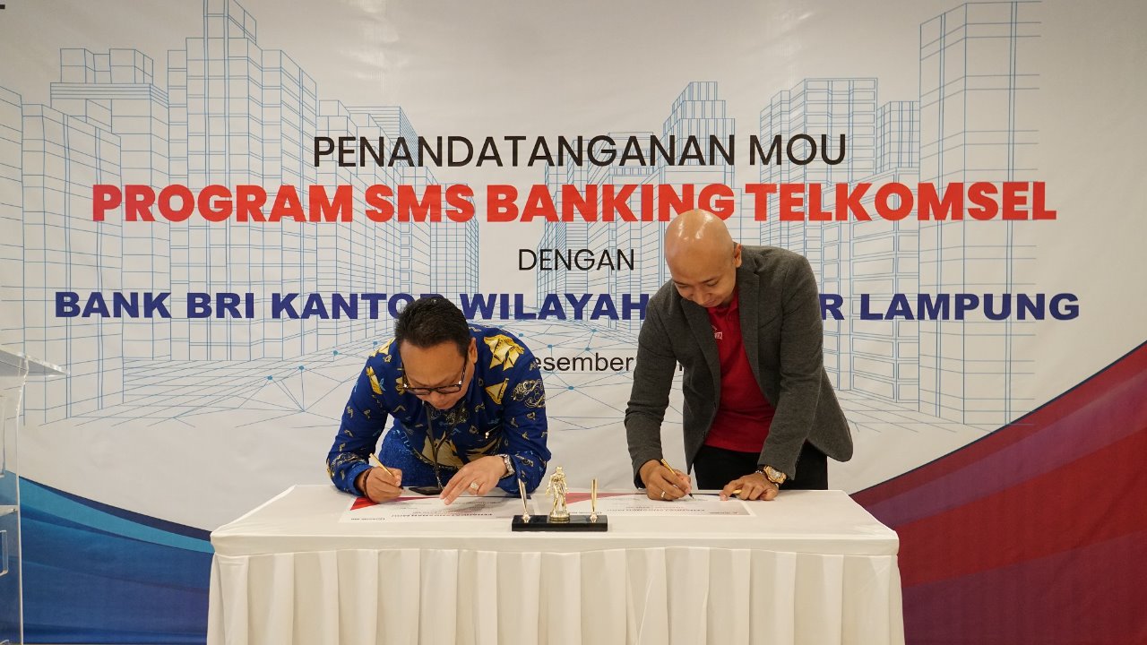 Kolaborasi Telkomsel dan Perbankan, Hadirkan Program Racing SMS Banking Berhadiah