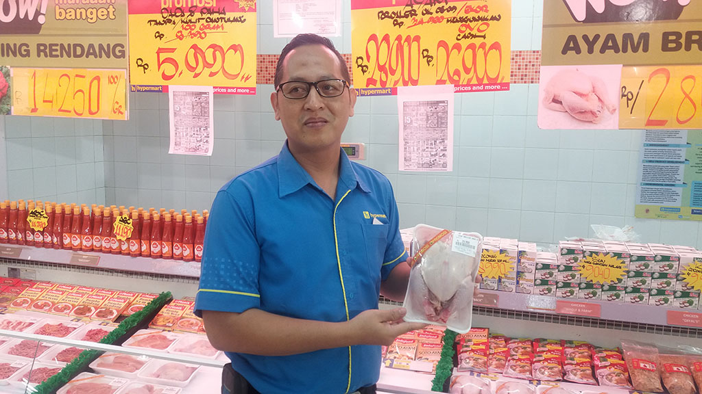 Ayam di Hypermart Rp 28.900/Ekor