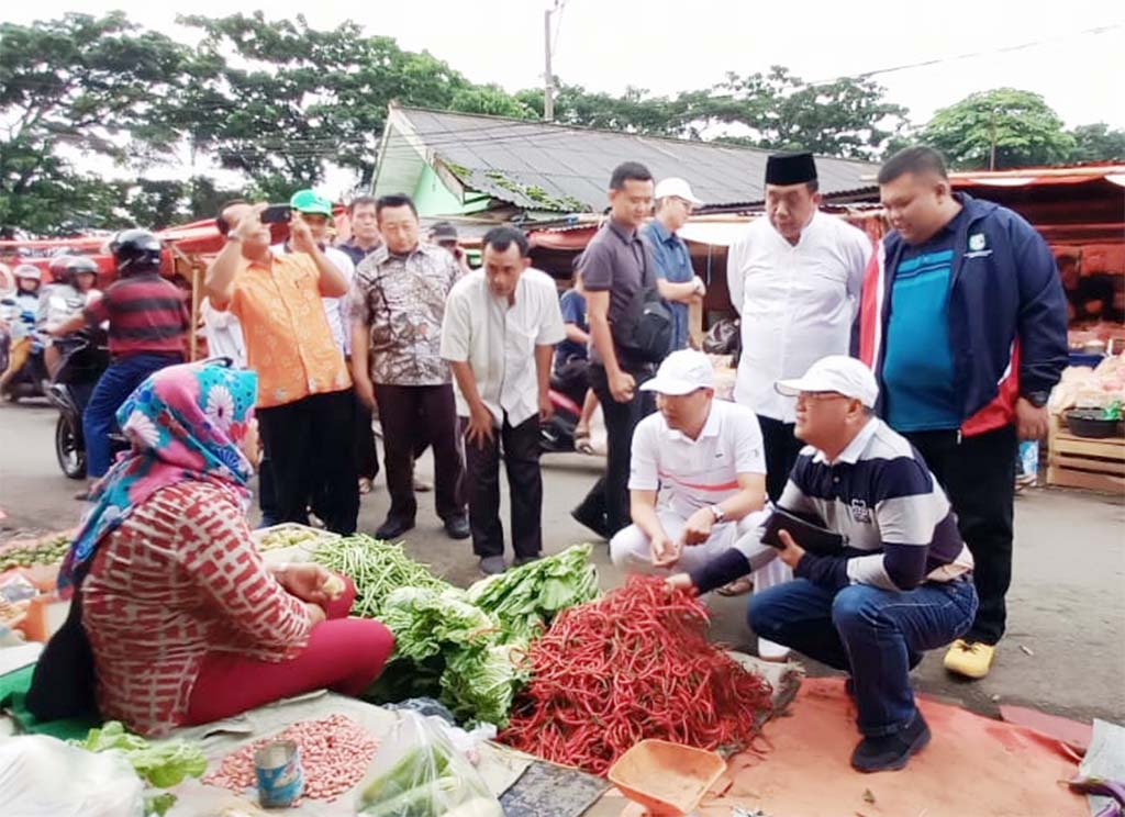 Gubernur Sapa Pedagang Kepahiang