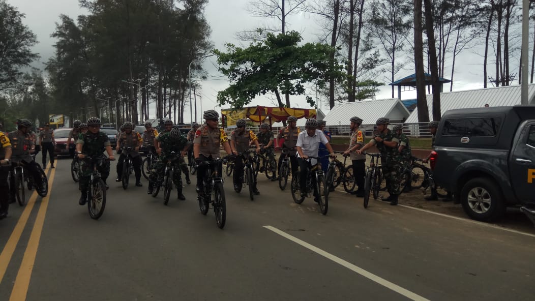 Kapolda Bengkulu Pantau Pos Pengamanan di Objek Wisata