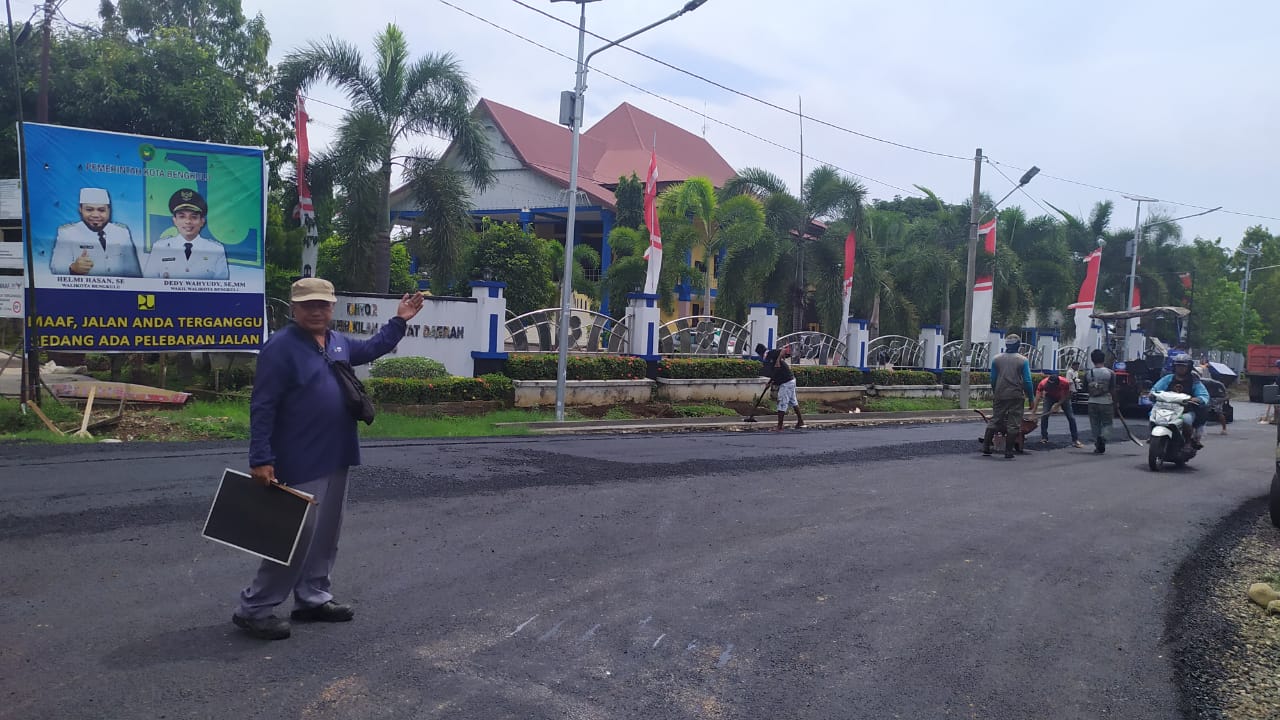 Sempat Dinilai Lamban, Proyek Jalan Semarak Memasuki Tahap Finishing