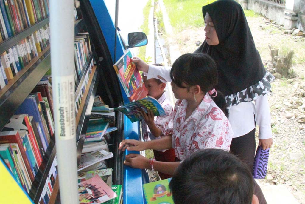 Mobil Perpustakaan Keliling Diaktifkan