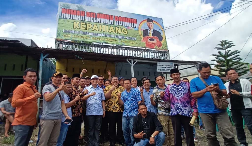 Alamsyah Ketua Tim Relawan Rohidin