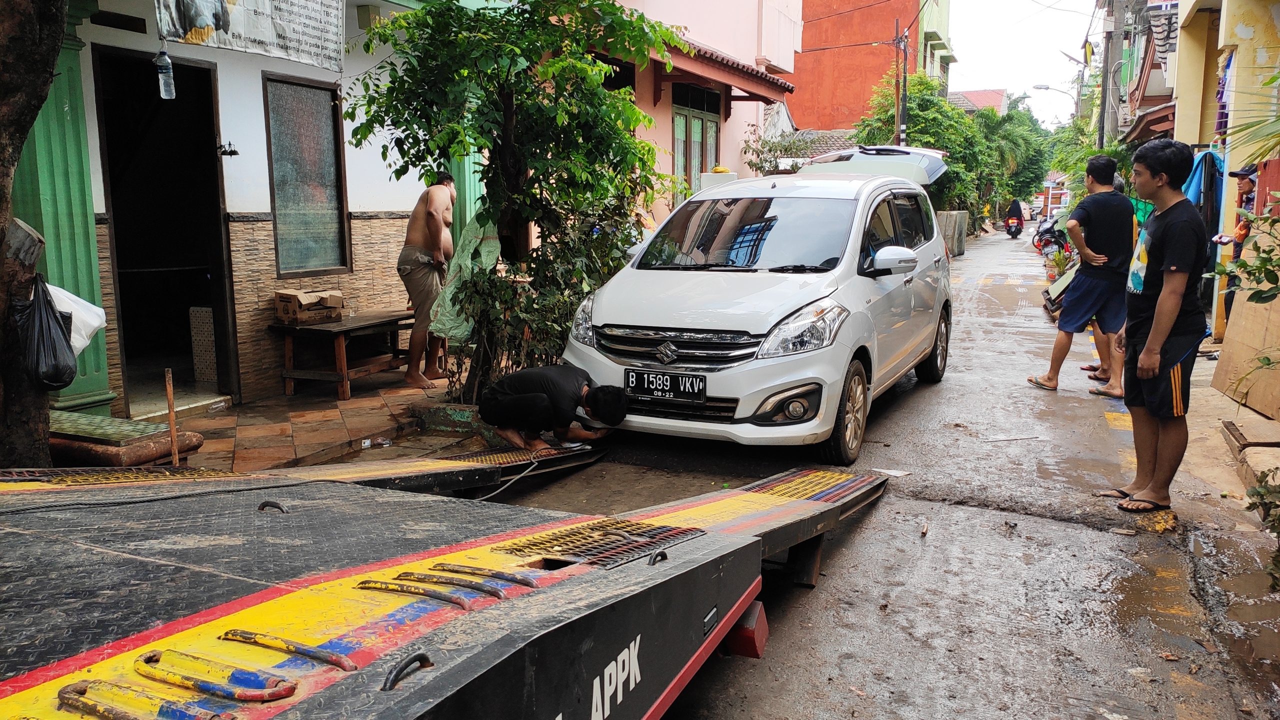 Suzuki Sigap Bantu Pelanggan Terdampak Banjir