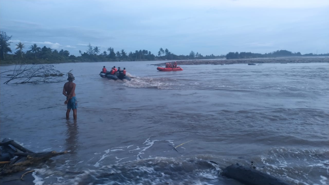 Mancing dan Menjala Ikan, Remaja Pasar Bengkulu Tenggelam