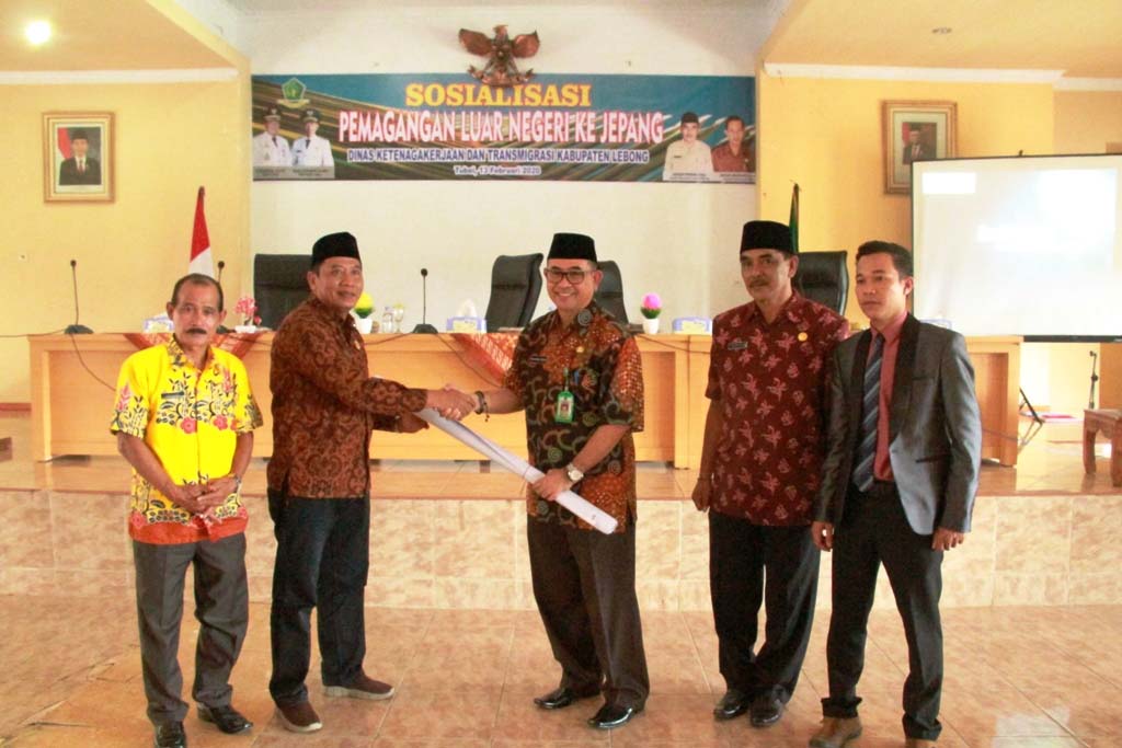 Entaskan Kemiskinan dan Buka Lapangan Kerja