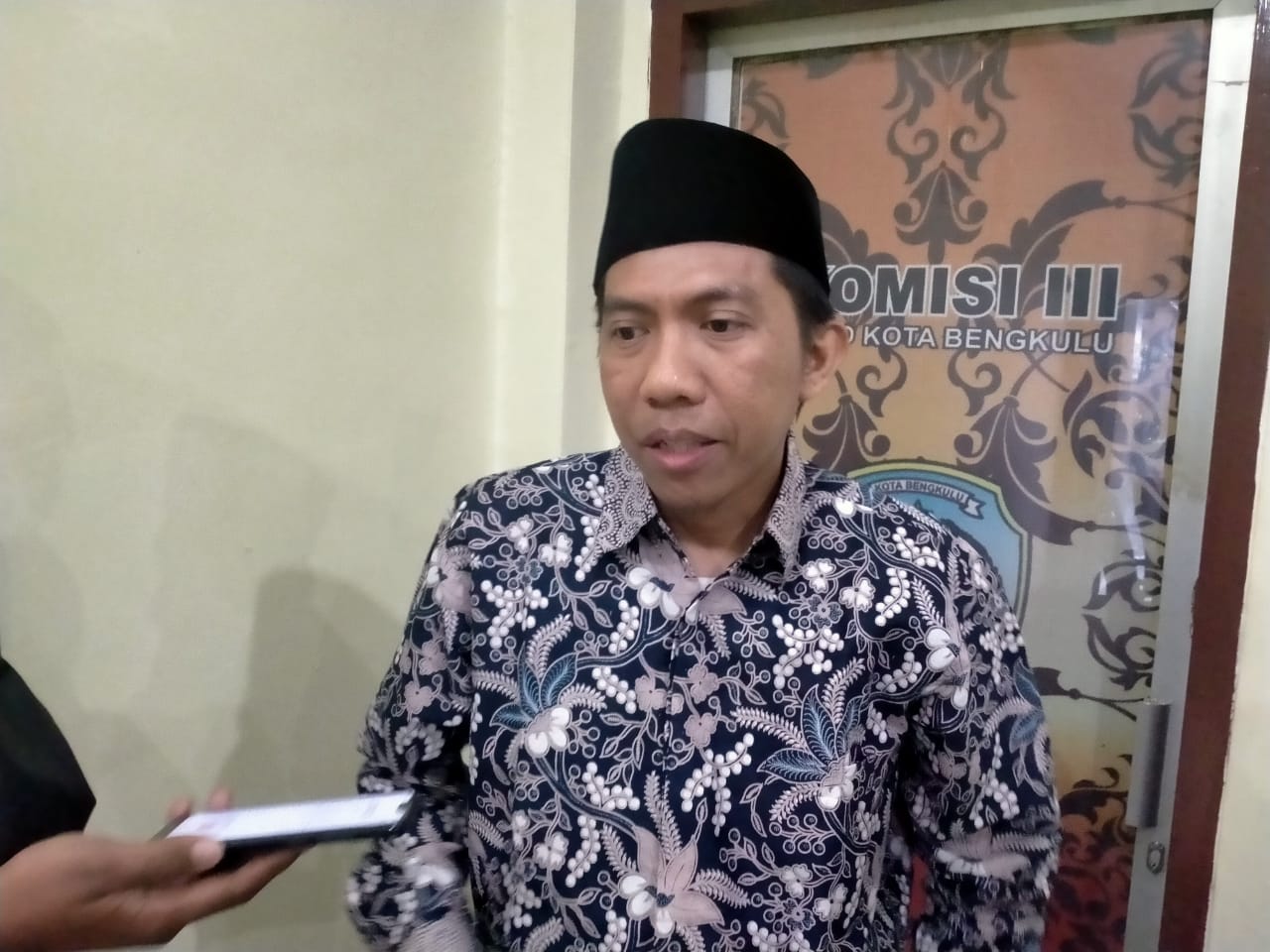 Wacana Sekolah Negeri Berbasis Islami Menuai Kritik