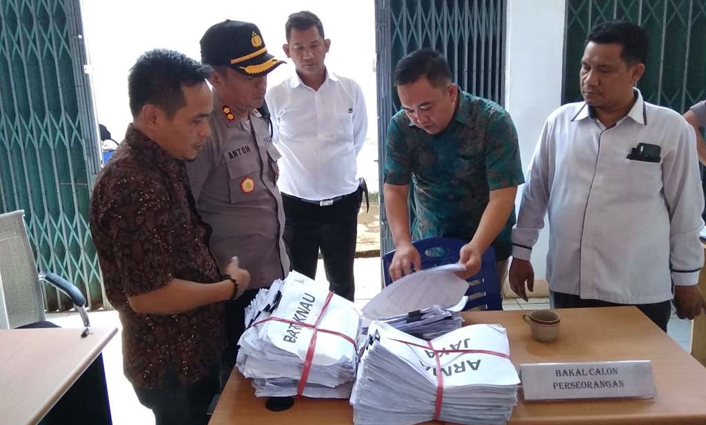 Kapolres Tinjau Langsung Berkas Baslon Independen