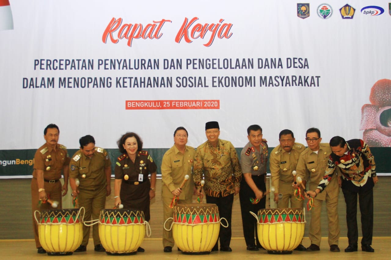 Gubernur Minta Bupati Samakan Kesejahteraan Kades se-Provinsi Bengkulu