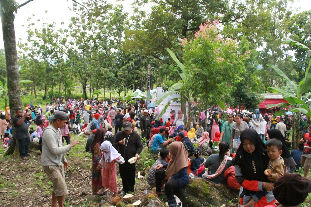 Festival Mbuk Dien Sukses