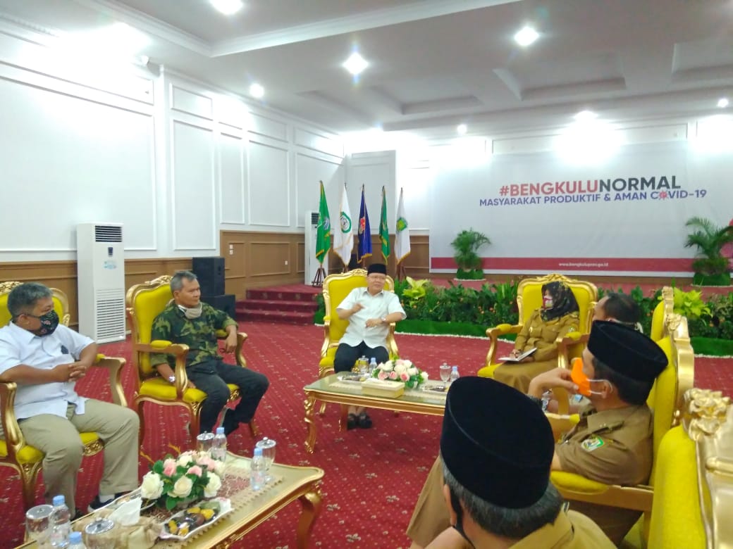 Gubernur Bengkulu Minta Kelompok Nelayan Diberi Izin Operasional Kapal