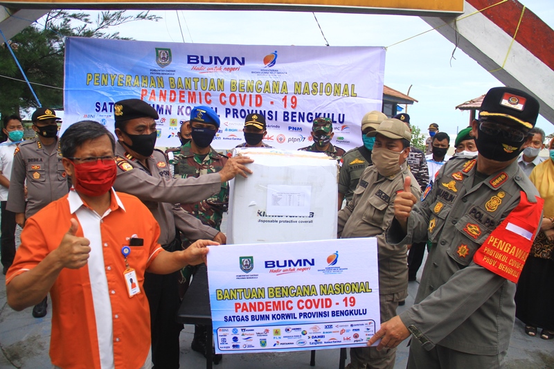 BUMN Salurkan Bantuan Covid-19