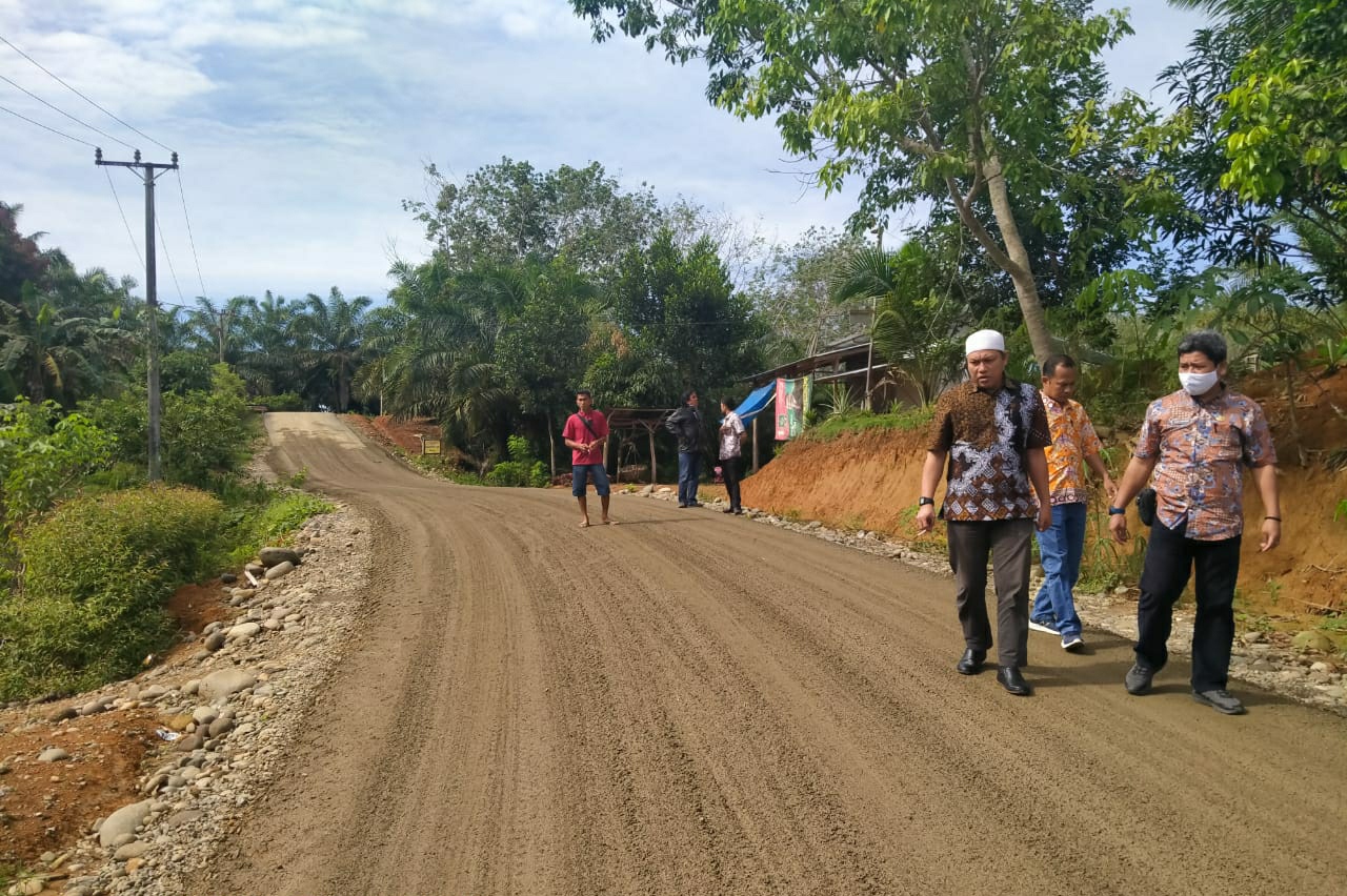 Progres Pembangunan Jalan Hotmix Kabupaten Mukomuko dari DID Capai 96 Persen