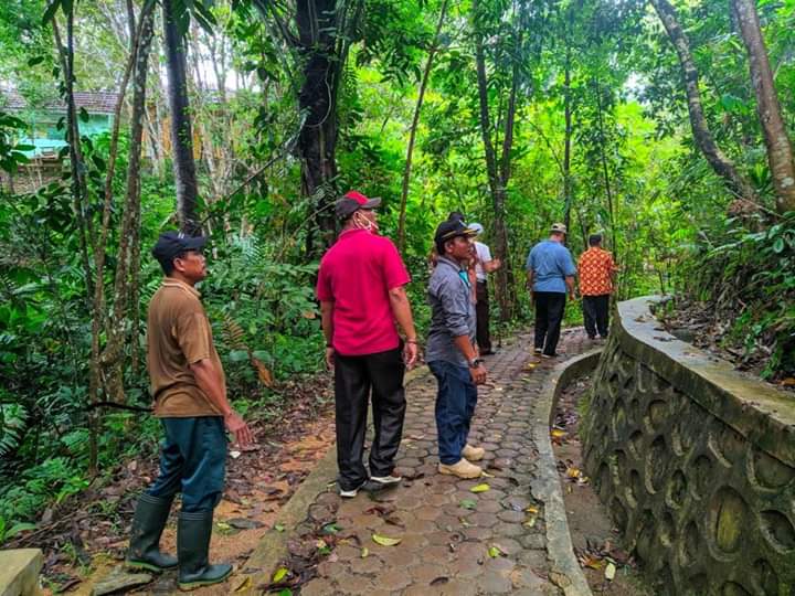 Fasiltas Taman Hutan Kota Bengkulu Utara Dibangun