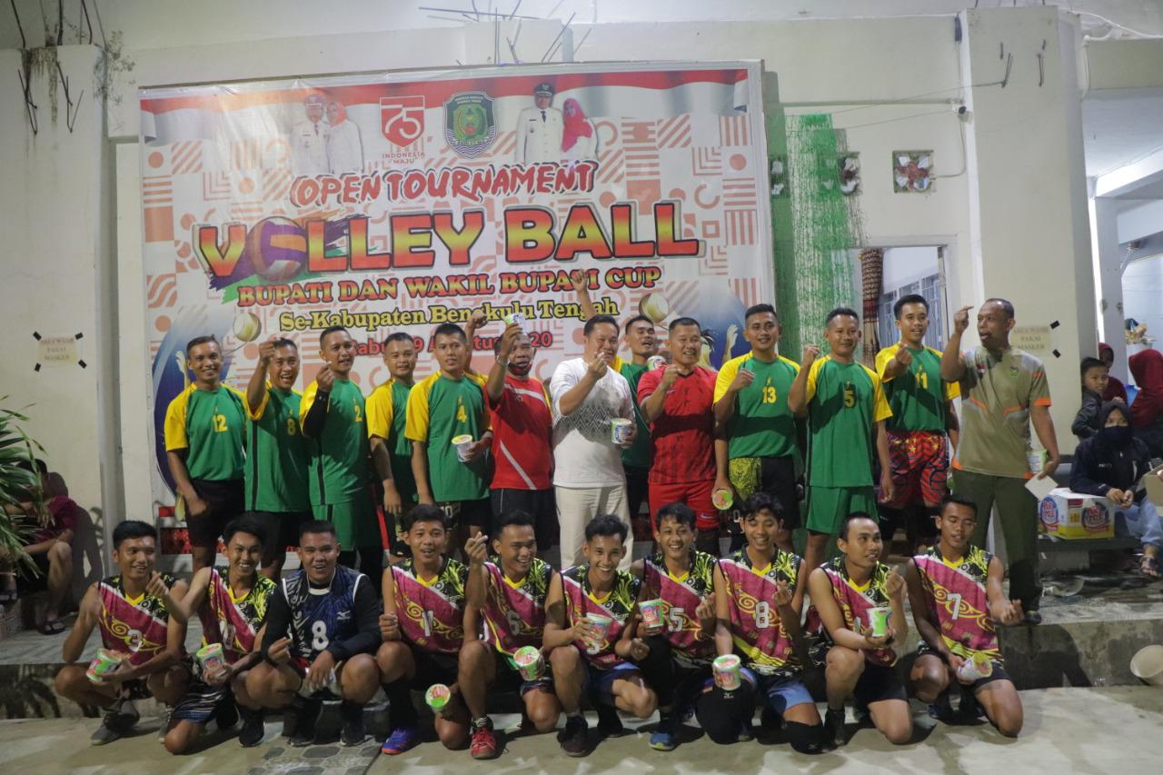 Mie Gratis Meriahkan Turnamen Voli Bupati dan Wakil Bupati Kabupaten Bengkulu Tengah