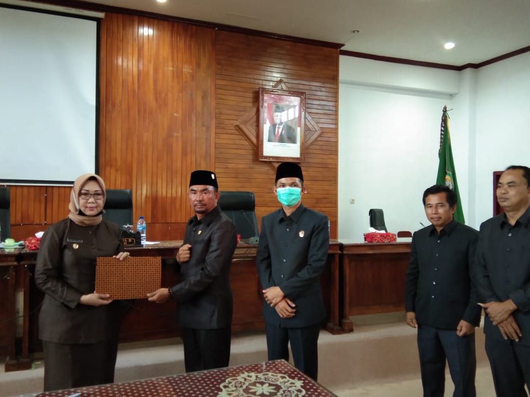 APBD-P Kaur Sebesar Rp 846,2 Miliar, Disahkan