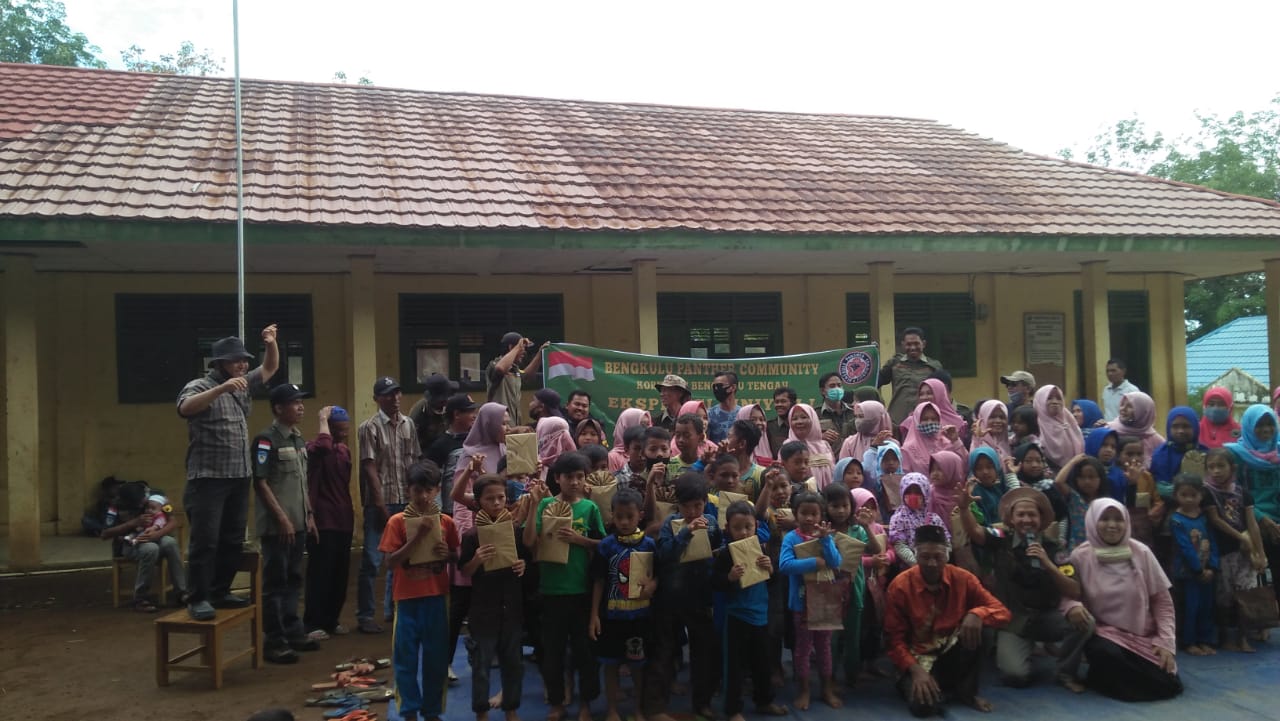 Komunitas BPC Peduli Pendidikan di Bengkulu Tengah