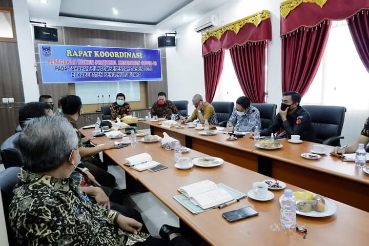 KPU Bengkulu Utara Rakor Penegakan Hukum Protokol Kesehatan