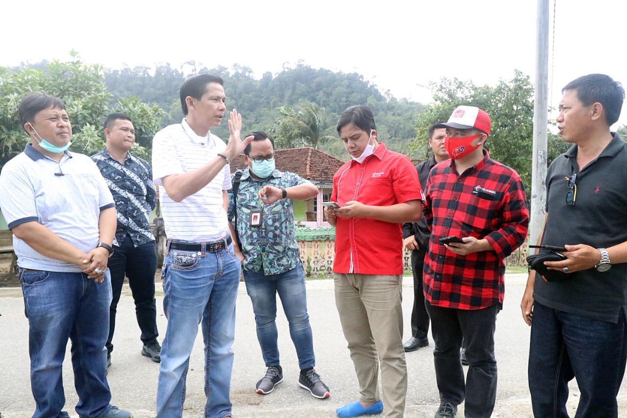 Atasi Blank Spot, Bupati Kaur Dirikan Tower Telkomsel