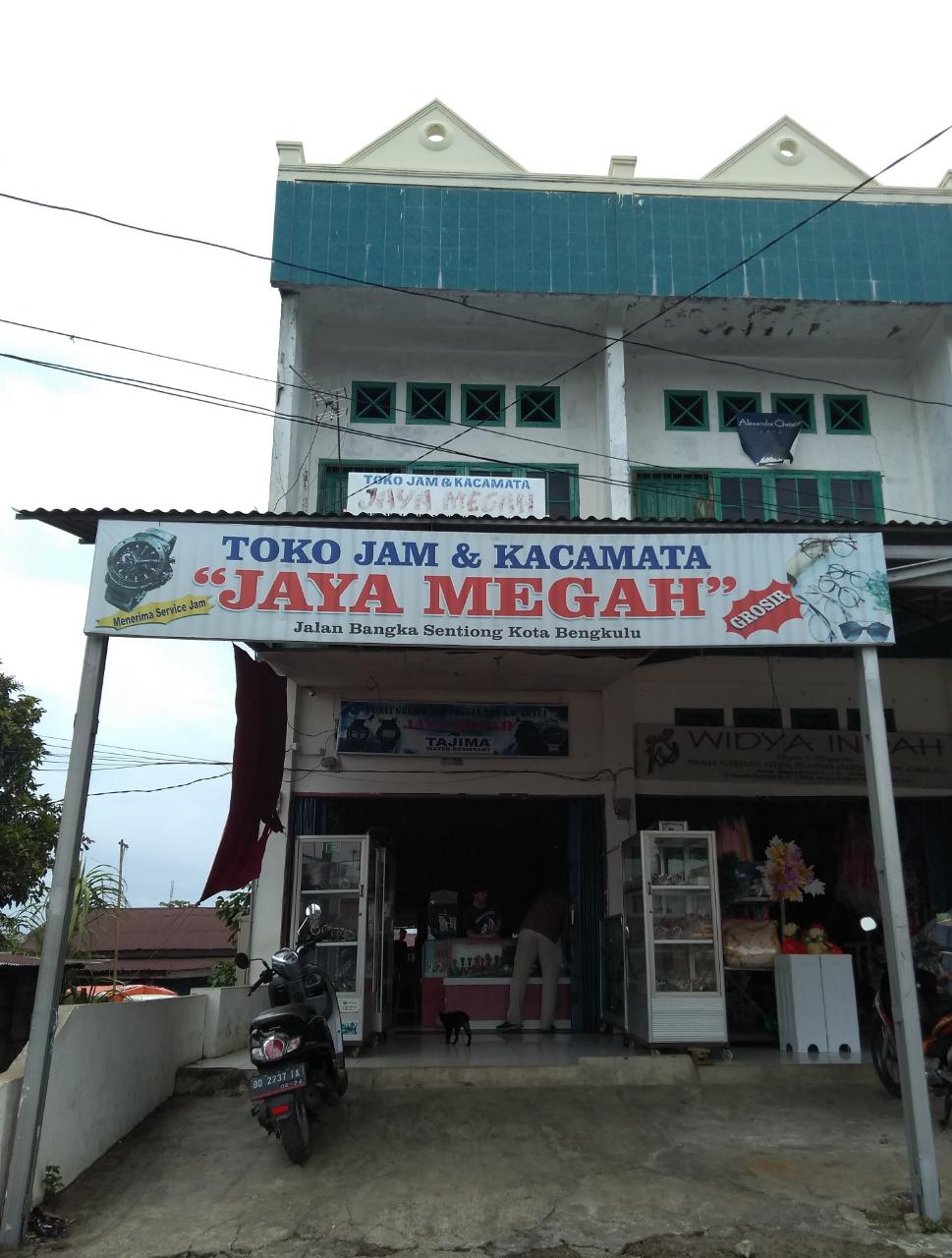 Jaya Megah Pusat Penjualan Jam dan Kacamata Terlengkap di Bengkulu, Beli Banyak Dapat Diskon