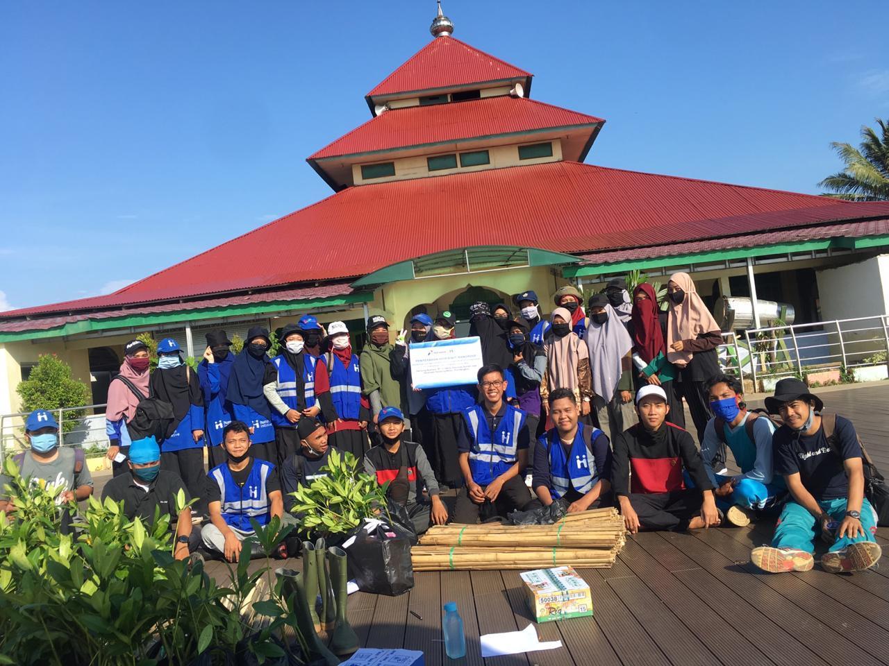 Tingkatkan Ekowisata, Pertamina dan Human Initiative Bengkulu Kembali Tanam 1.000 Pohon Mangrove