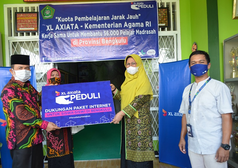 Kartu Perdana Gratis untuk Siswa Madrasah di Bengkulu