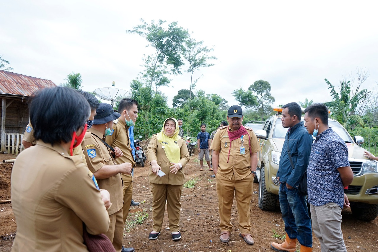 Plt Bupati Kepahiang Ingatkan Kontraktor Proyek SMI