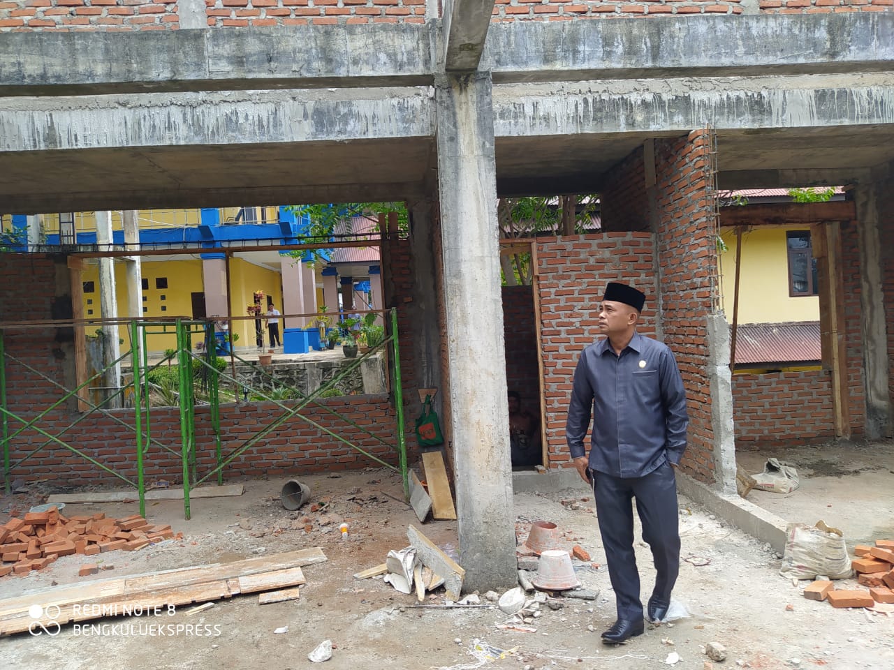 Ketua DPRD Kota Bengkulu Minta Kontraktor Selesaikan Pembangunan Gedung Fraksi Tahun Ini
