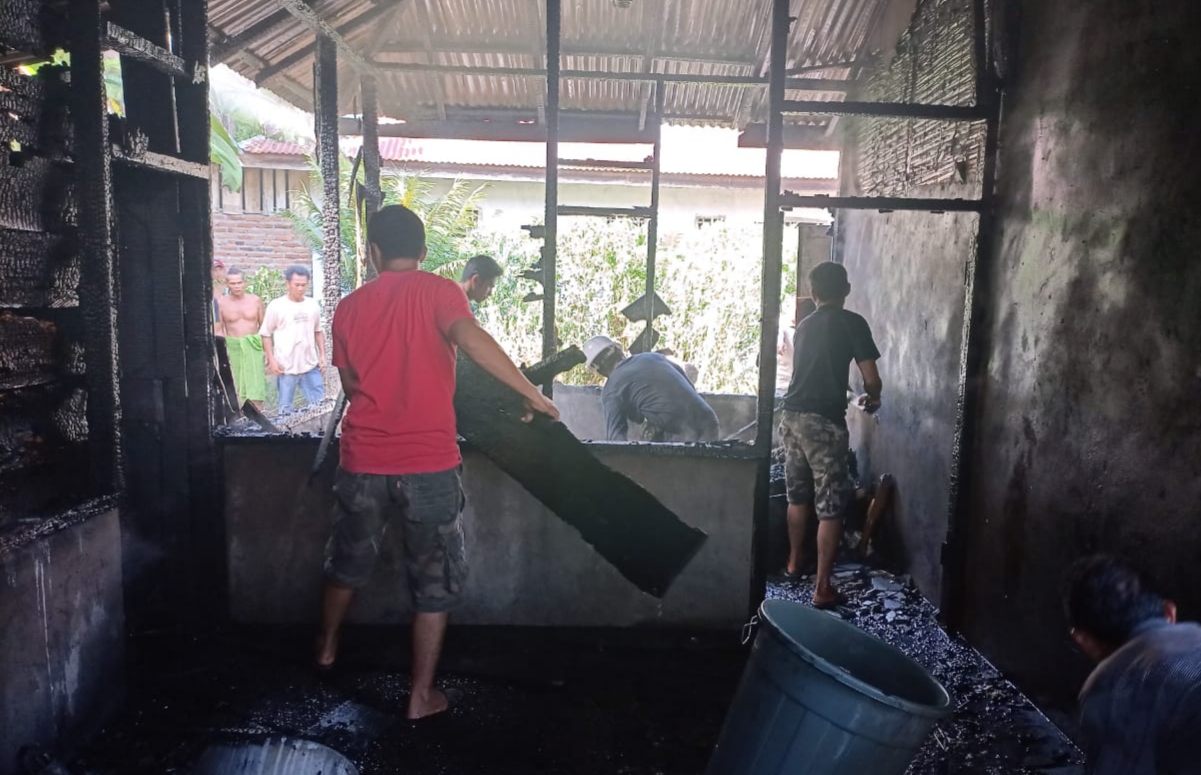 Satu Rumah di Mukomuko Terbakar