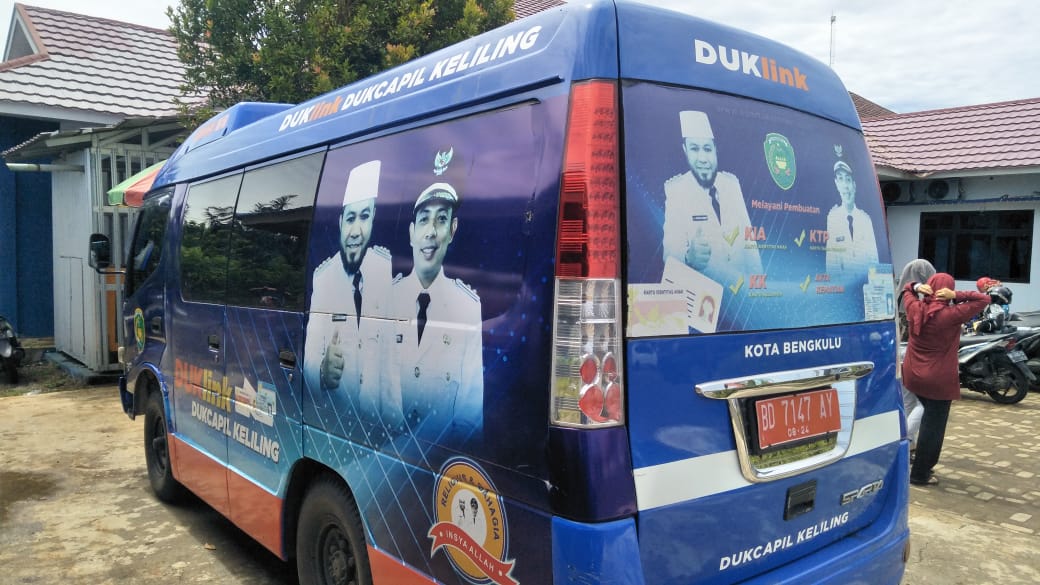 Tolak Lepaskan Foto Helmi, Disdukcapil Kota Bengkulu Pilih Hentikan Operasional Mobil Duklink